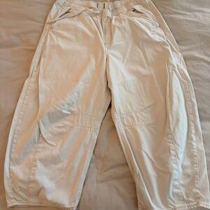 GAP Cream Drawstring Horseshoe Jeans *mid rise*